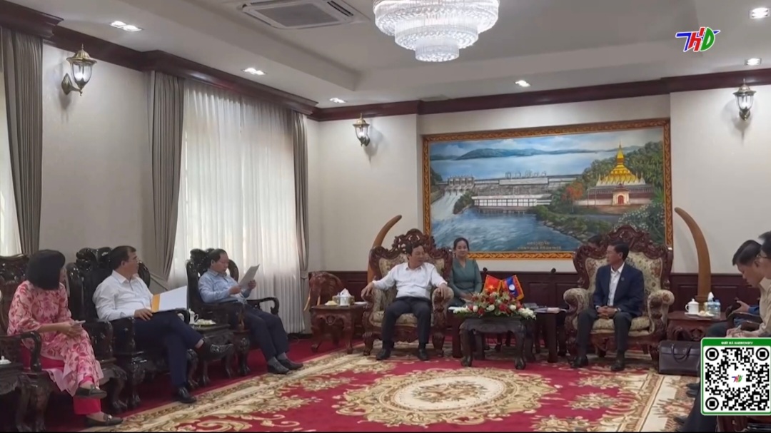 Phó Bí thư Thường trực Tỉnh ủy thăm và làm việc tại tỉnh Viêng Chăn (Lào)